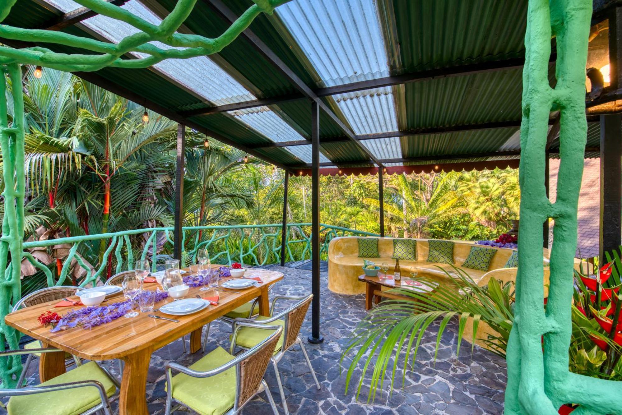 Tree House Beachfront Lodge Puerto Viejo de Talamanca Buitenkant foto