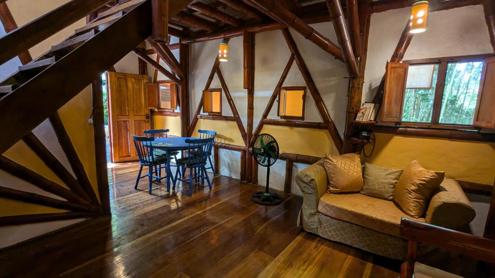 Tree House Beachfront Lodge Puerto Viejo de Talamanca Buitenkant foto